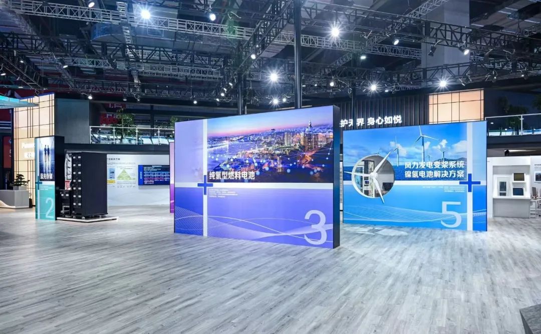 武漢展位設(shè)計搭建公司領(lǐng)你看最具有創(chuàng)意00家企業(yè)展臺的2023進博會（松下展位）4